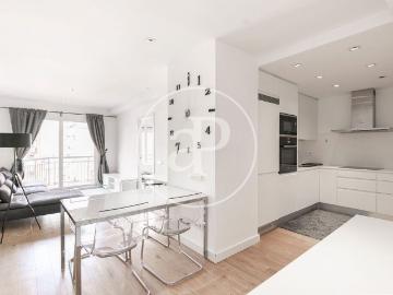 Plaça del Nord, Barcelona, Plaça de la Vila de Gràcia