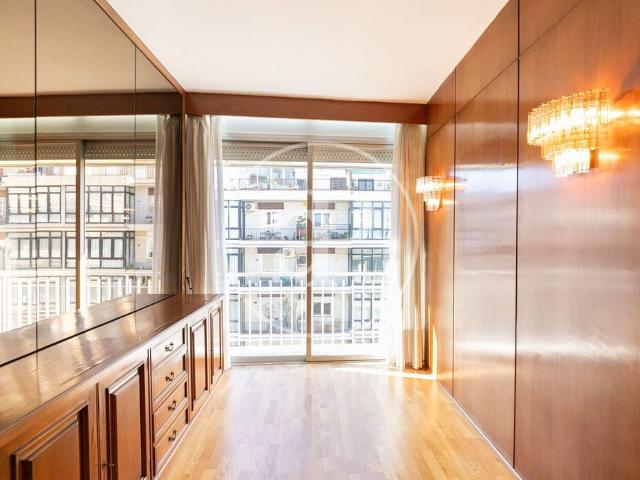 Piso de alto standing en venta en Barcelona, España