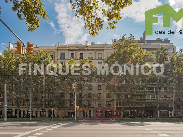 Piso de alto standing en venta en Barcelona, España