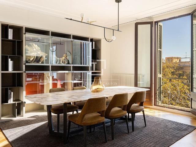 Piso de alto standing en venta en Barcelona, España