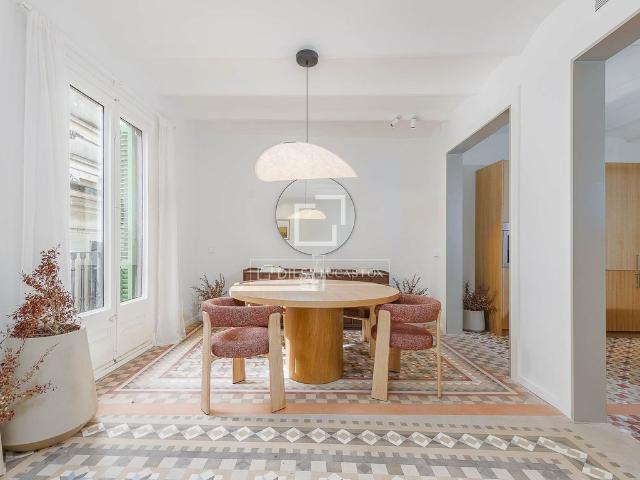 Piso de alto standing en venta en Barcelona, España