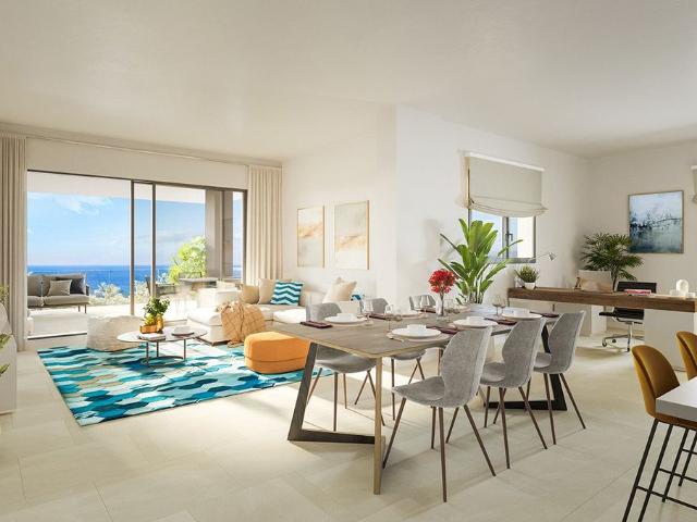 Piso de alto standing en venta en Benalmádena, España