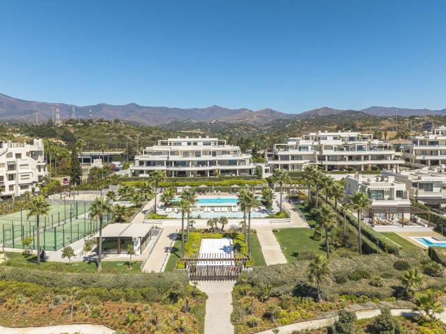 Piso de alto standing en venta en Estepona, Andalucía