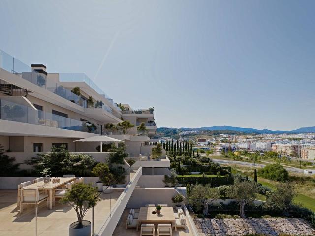 Piso de alto standing en venta en Estepona, Andalucía