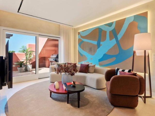 Piso de alto standing en venta en Estepona, España