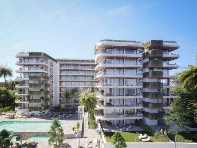 Piso de alto standing en venta en Fuengirola, España