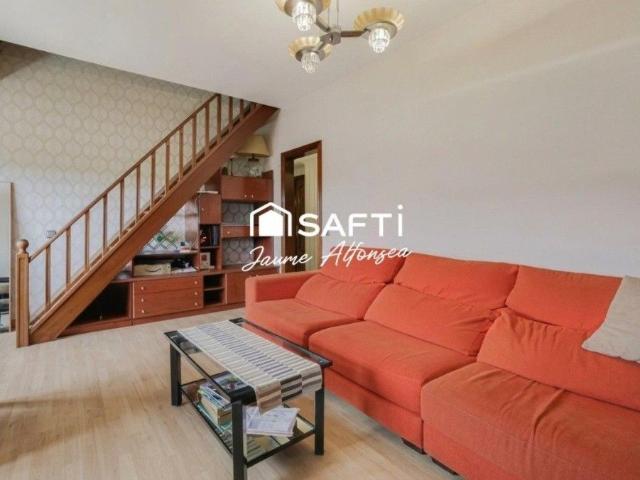 Piso de alto standing de 80 m2 en venta en Hospitalet de Llobregat, España
