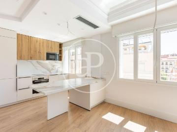 Piso de alto standing en venta en Madrid, España