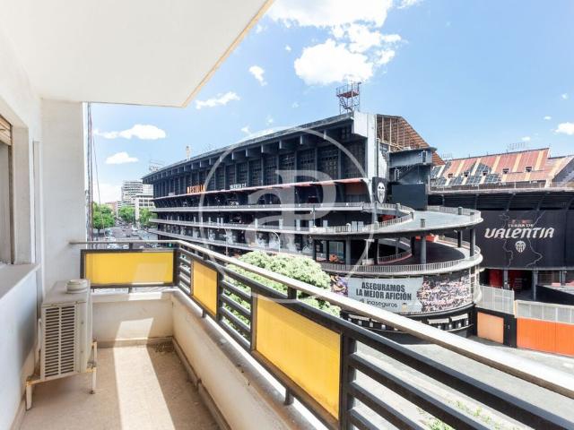 Piso de alto standing en venta en Valencia, Comunidad Valenciana