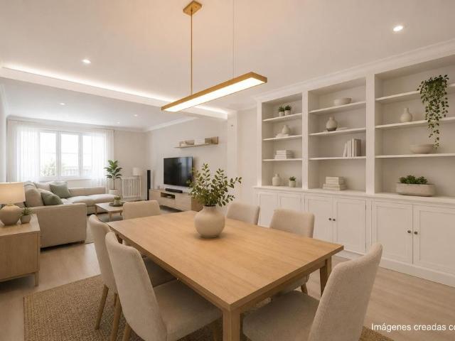 Piso de alto standing en venta en Zaragoza, España