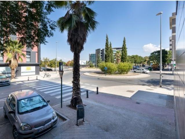 PISO DE DOS DORMITORIOS EN PARQUE LAGOS