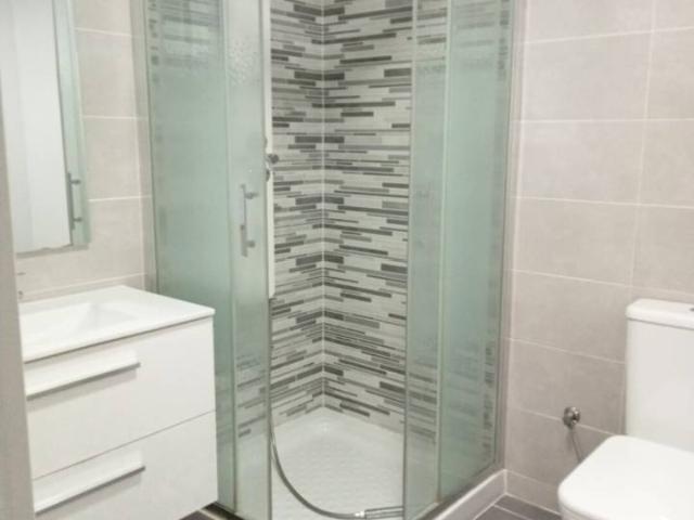 PISO DE DOS HABITACIONES PARA ESTUDIANTES