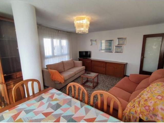 Piso de estudiantes en Altábix Elche por habitaciones, ascensor