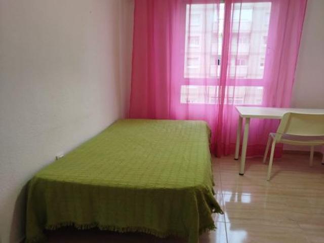 Piso de estudiantes
