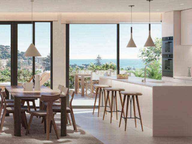 PISO DE LUJO CON PISCINA PRIVADA Y VISTAS AL MAR