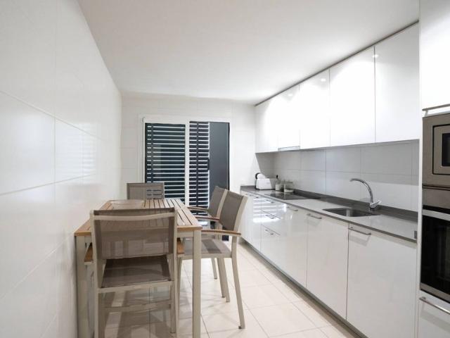 Piso de lujo de 100 m2 en alquiler en Nueva Andalucia, Andalucía