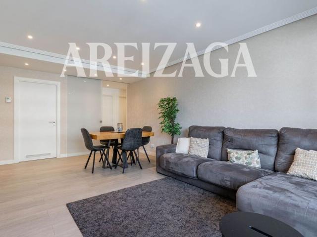 Piso de lujo de 110 m2 en venta en San Sebastián, España