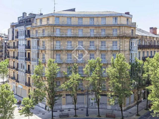 Piso de lujo de 110 m2 en venta en San Sebastián, España