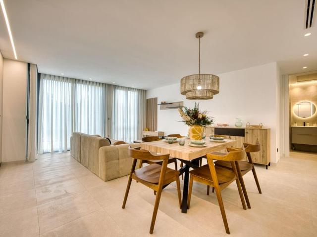Piso de lujo de 113 m2 en venta en Orihuela, Comunidad Valenciana