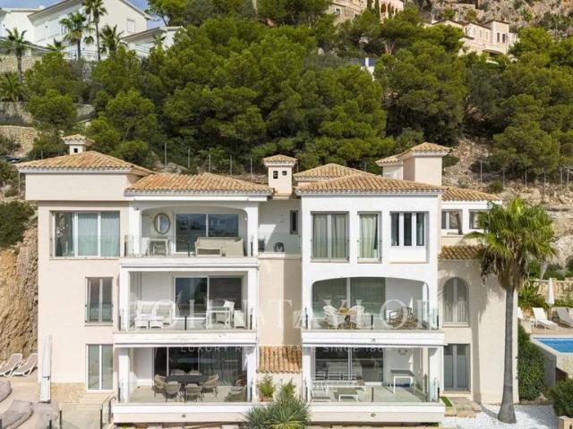Piso de lujo de 124 m2 en venta en Puerto de Andratx, Baleares