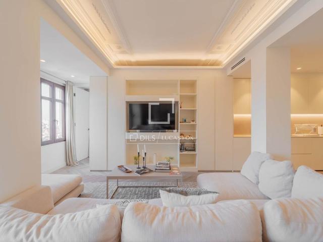 Piso de alto standing de 126 m2 en alquiler en Valencia, Comunidad Valenciana