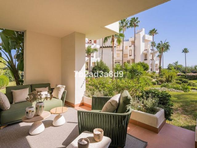 Piso de lujo de 126 m2 en venta en New Golden Mile, España