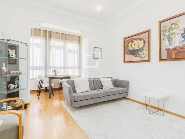 Piso de lujo de 128 m2 en venta en Barcelona, Cataluña