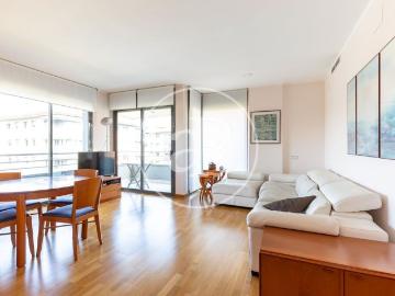 Avinguda del Carril, Mira-Sol, Barcelona, Cataluña, Cataluña