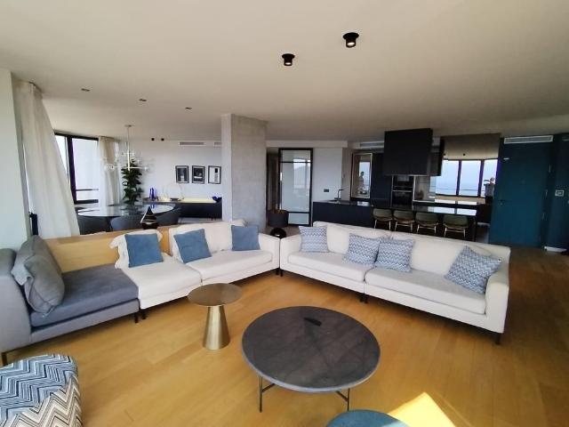 Piso de lujo de 135 m2 en venta en Benidorm, Comunidad Valenciana
