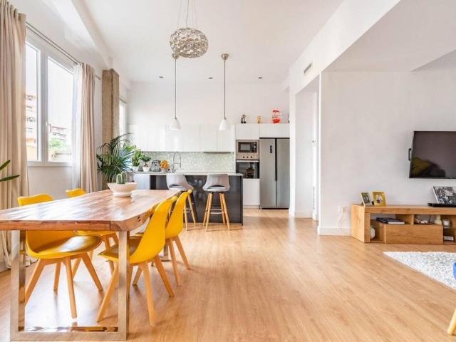 Piso de lujo de 130 m2 en alquiler en Valencia, Comunidad Valenciana
