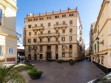 Piso de lujo de 131 m2 en venta en Calle Ramos Marin, Málaga, Provincia de Málaga, Andalucía