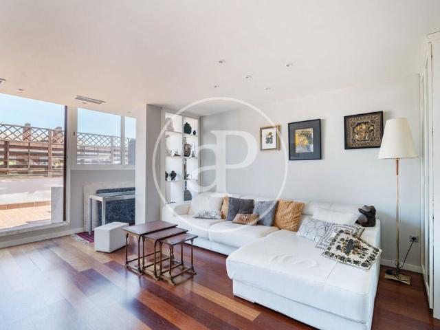 Piso de lujo de 132 m2 en venta en Barcelona, Cataluña