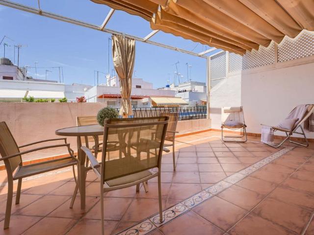 Piso de lujo de 133 m2 en venta en Sevilla, Andalucía