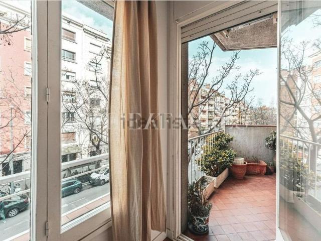 Piso de lujo de 142 m2 en alquiler en Barcelona, España