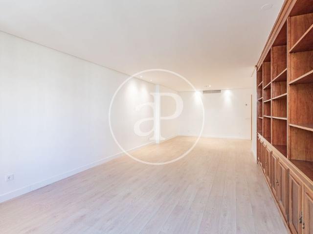 Piso de lujo de 155 m2 en alquiler en Madrid, Comunidad de Madrid