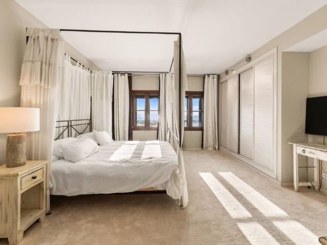 Piso de lujo de 156 m2 en venta en Puerto Banús, España
