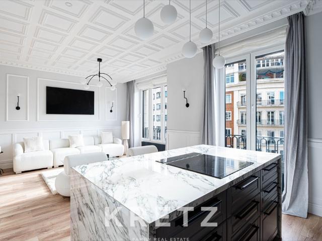 Piso de alto standing de 157 m2 en venta en Madrid, Comunidad de Madrid