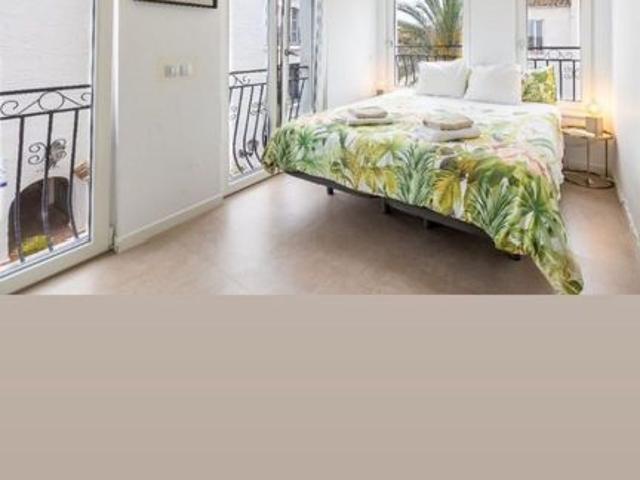 Piso de lujo de 152 m2 en alquiler en Puerto Banús, Andalucía