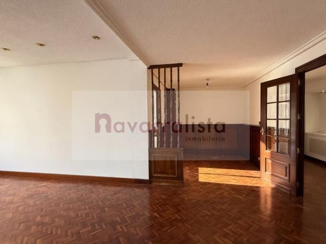 Piso de lujo de 167 m2 en venta en Pamplona, España