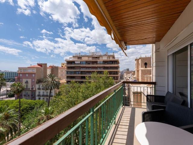 Piso de lujo de 160 m2 en alquiler en Alicante, Comunidad Valenciana