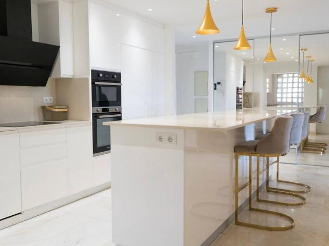 Piso de lujo de 180 m2 en venta en Benahavís, España