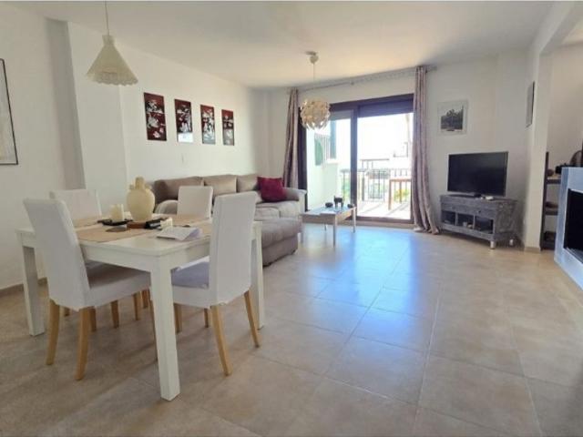 Piso de lujo de 180 m2 en venta en Rio Real, Marbella, Andalucía