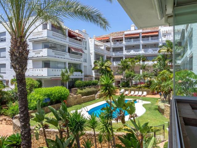 Piso de lujo de 182 m2 en venta en The Golden Mile, Marbella, Andalucía