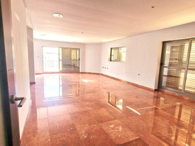 Piso de lujo de 196 m2 en venta en Torrevieja, España