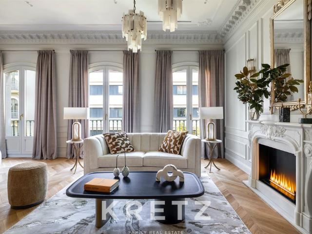 Piso de alto standing de 198 m2 en venta en Barcelona, España
