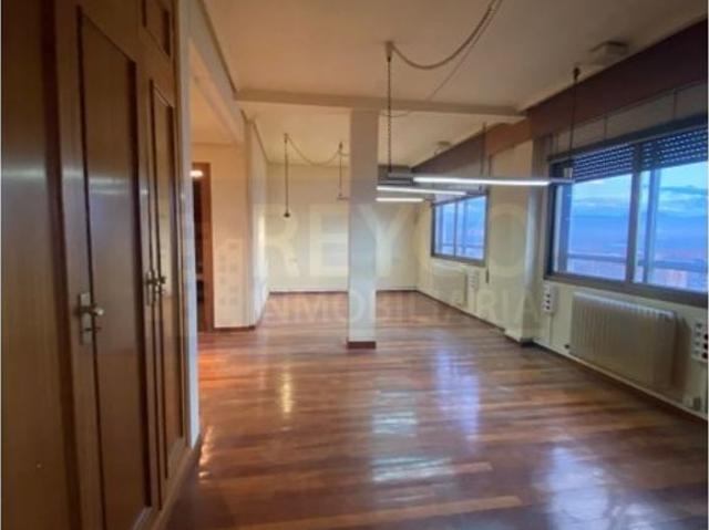 Piso de lujo de 207 m2 en venta en Logroño, La Rioja