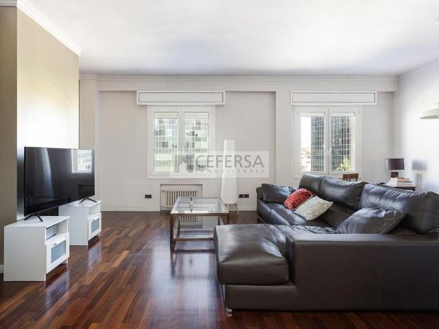 Piso de lujo de 208 m2 en venta en Barcelona, Cataluña