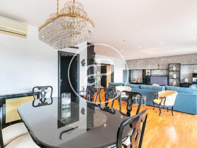 Piso exclusivo de 216 m2 en alquiler en Barcelona, Cataluña