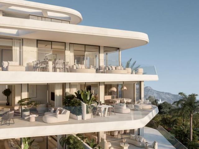 Piso de lujo de 218 m2 en venta en Estepona, Andalucía