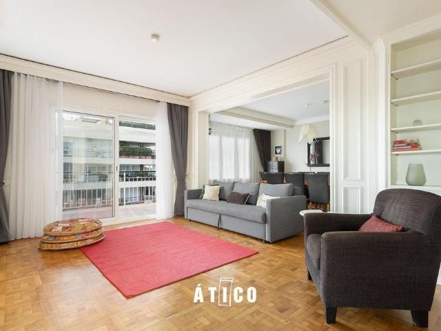 Piso de lujo de 229 m2 en alquiler en Barcelona, España